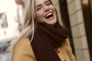 हँसना क्यों जरूरी है